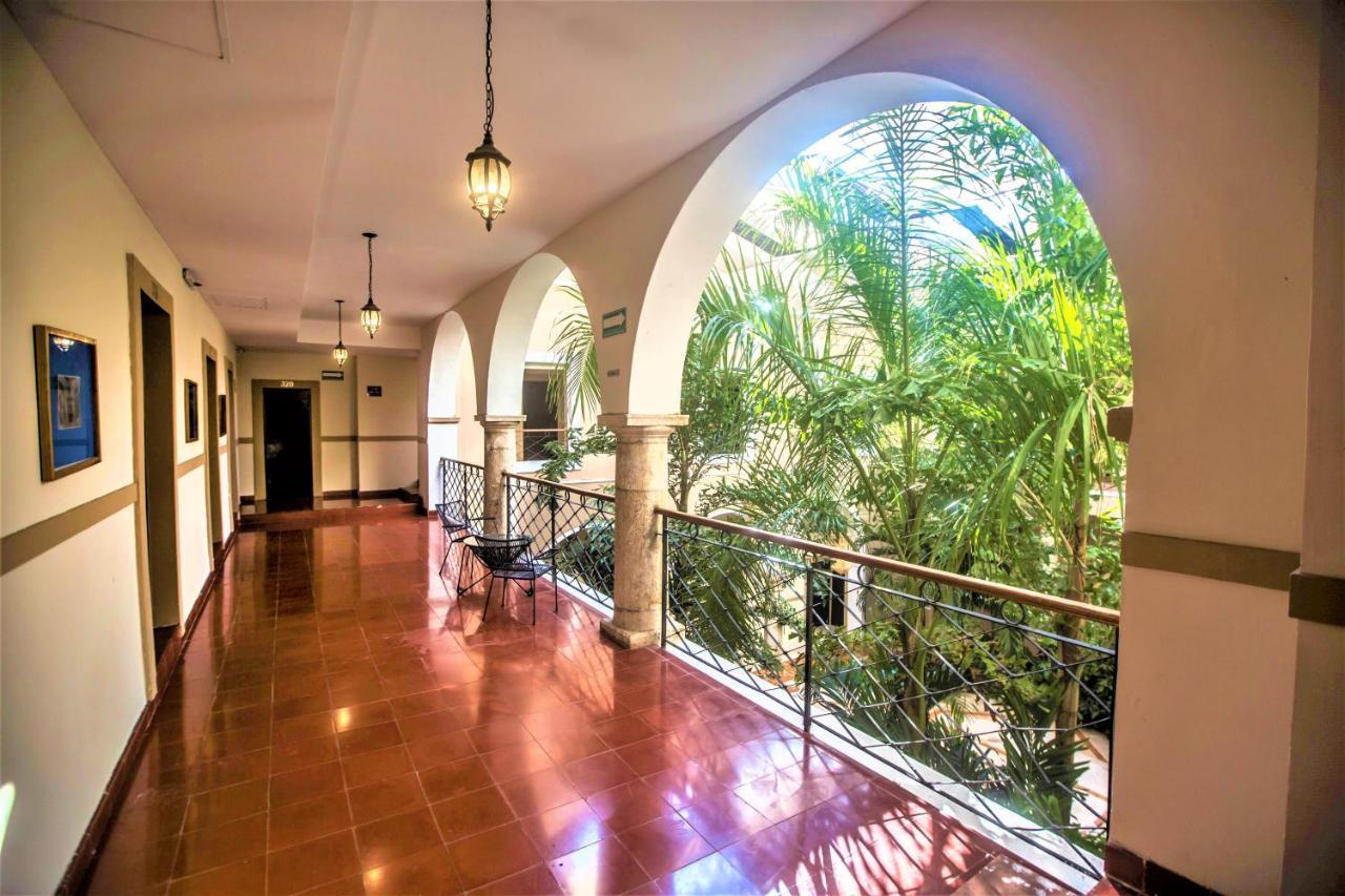 Holiday Inn Express Merida Centro By Ihg Esterno foto