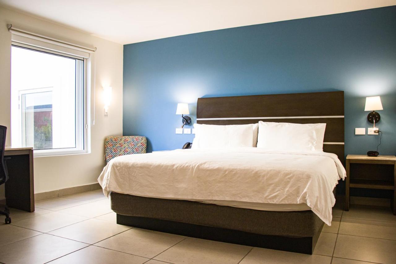 Holiday Inn Express Merida Centro By Ihg Esterno foto